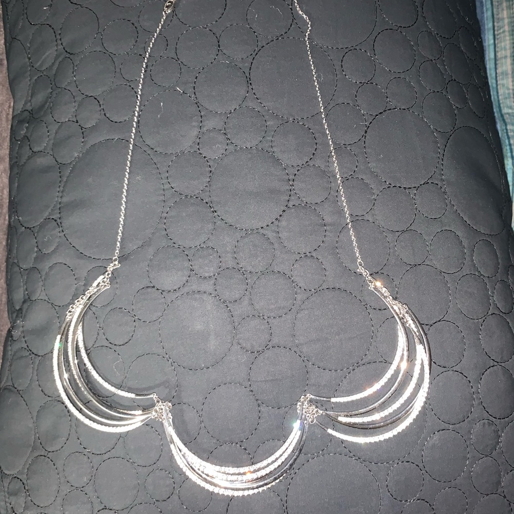 Beautiful Chain - Picture 5 of 5